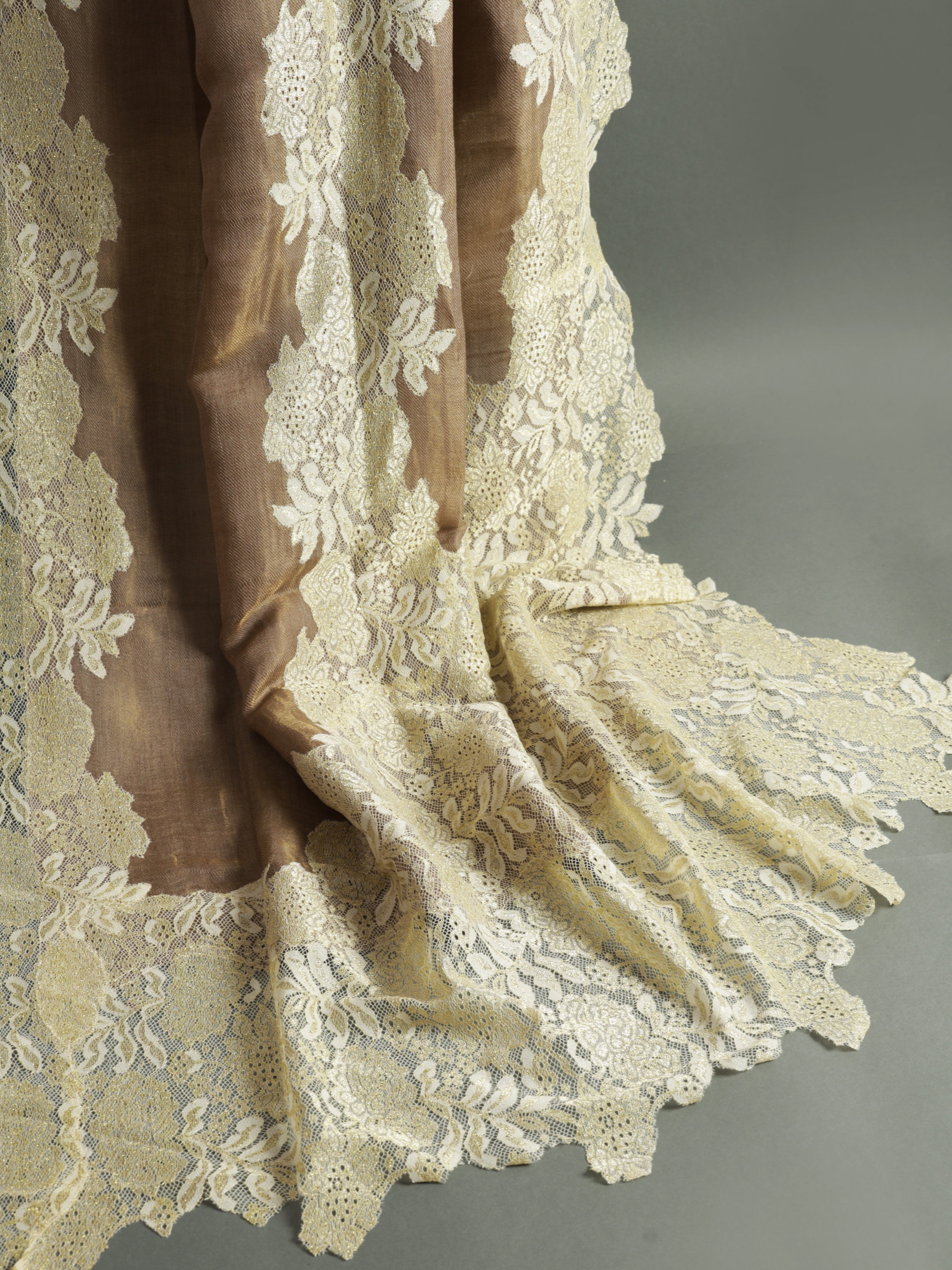 Diagonal Lace